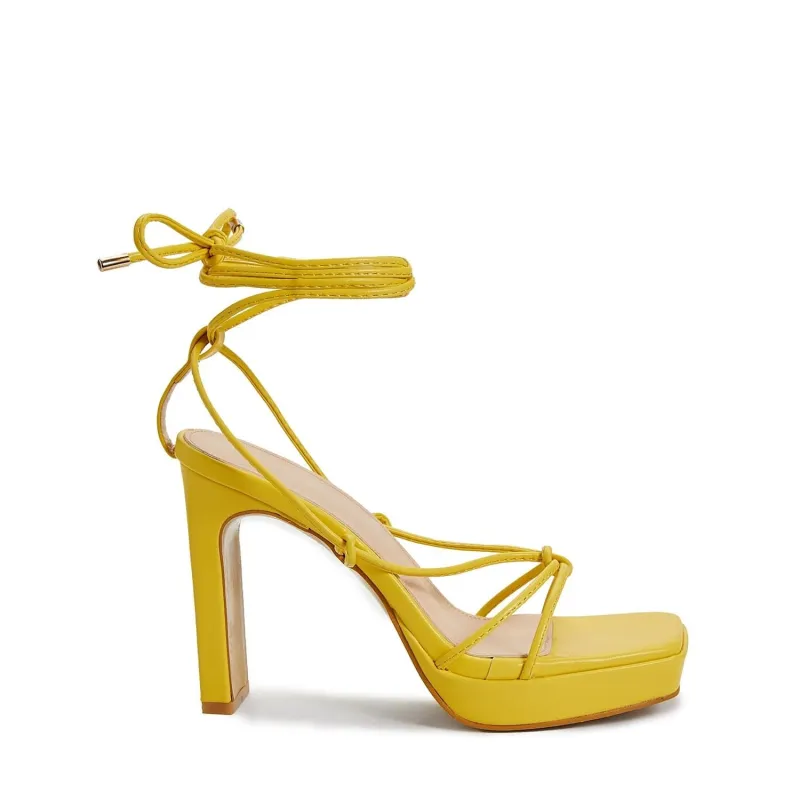 Tie Leg Design Heeled Strappy Sandals - Image 3