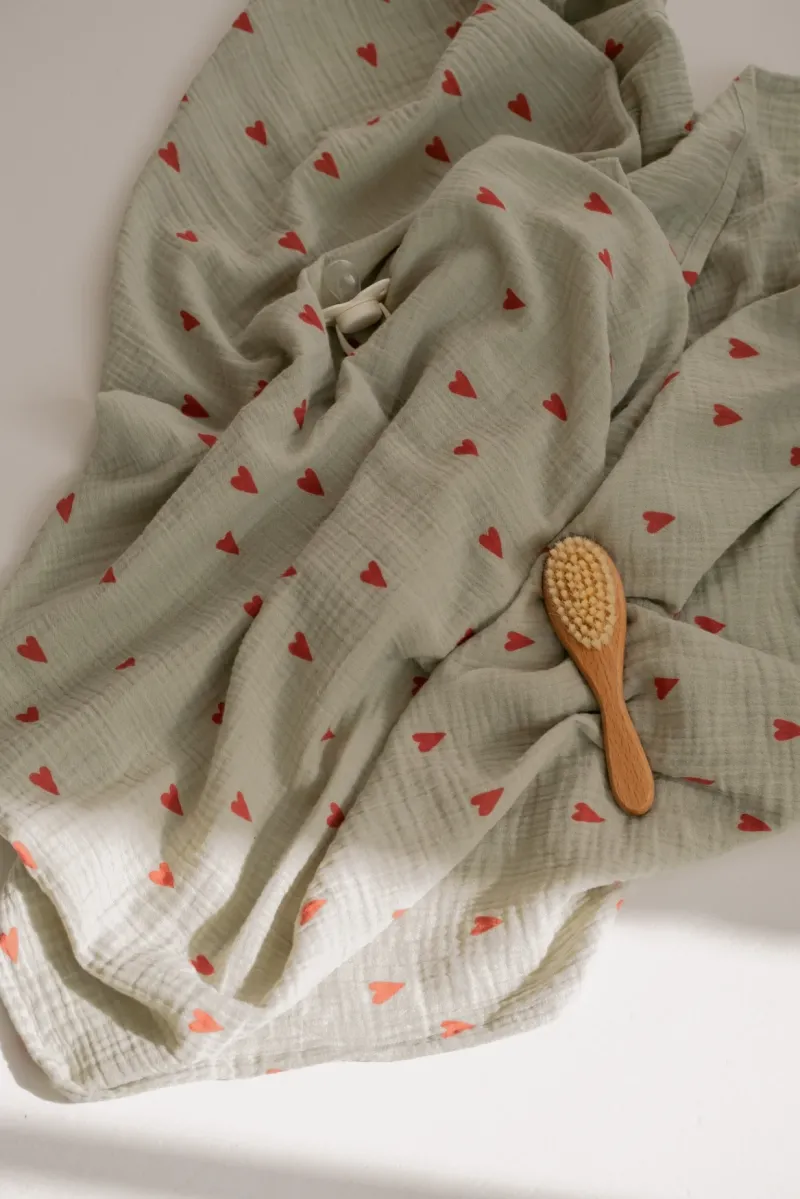 Swaddle Print Large | Green Hearts - Image 4