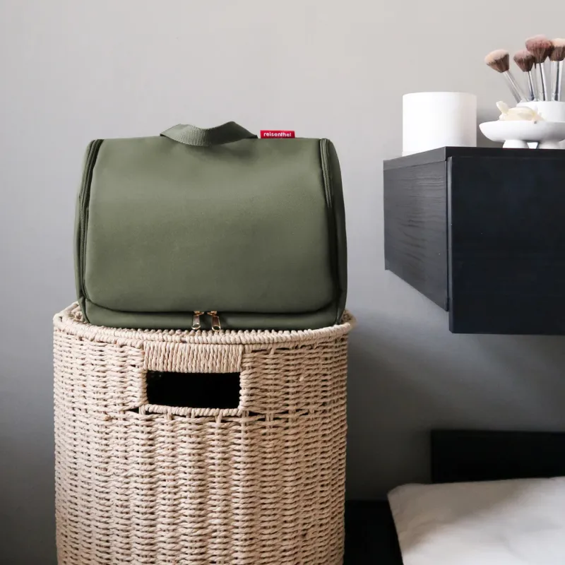 toiletbag XL urban forest gold - Image 3